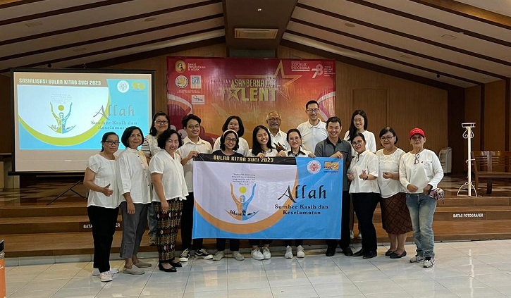 Yg ini saja fotonya bersama tim SKKS PAKAI===